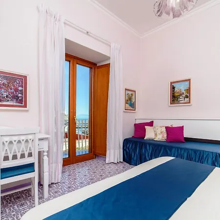 Hotel La Bussola