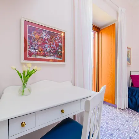 Hotell La Bussola 4*