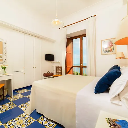 Otel La Bussola Amalfi
