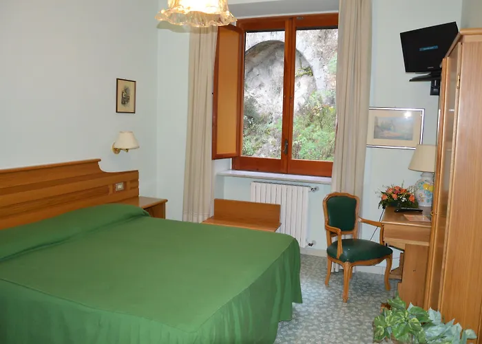 La Bussola 4*