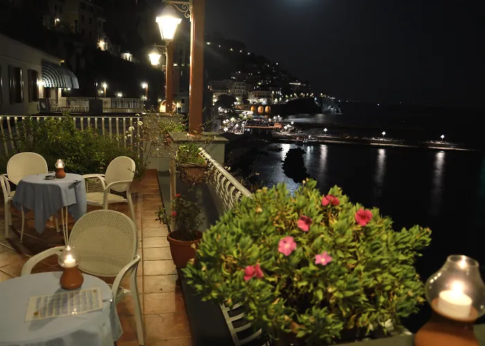 La Bussola Otel
