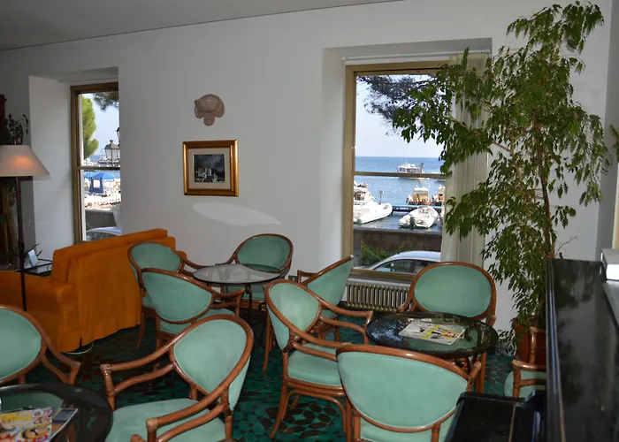 La Bussola Hotel 4*