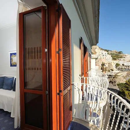 La Bussola Otel Amalfi