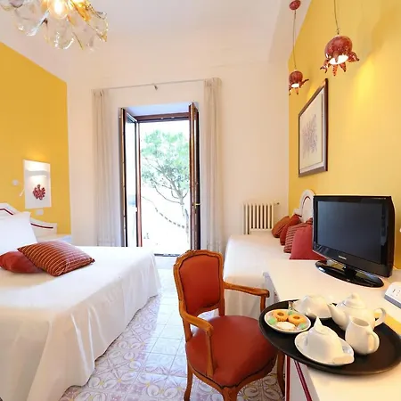 Otel La Bussola